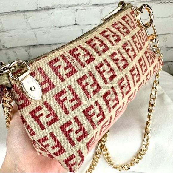 ⭐FENDI Zucca pouch crossbody or bum bag with chain - Picture 5 of 16